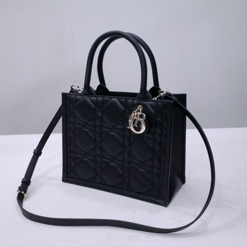chr1st1an D10r shopping bags